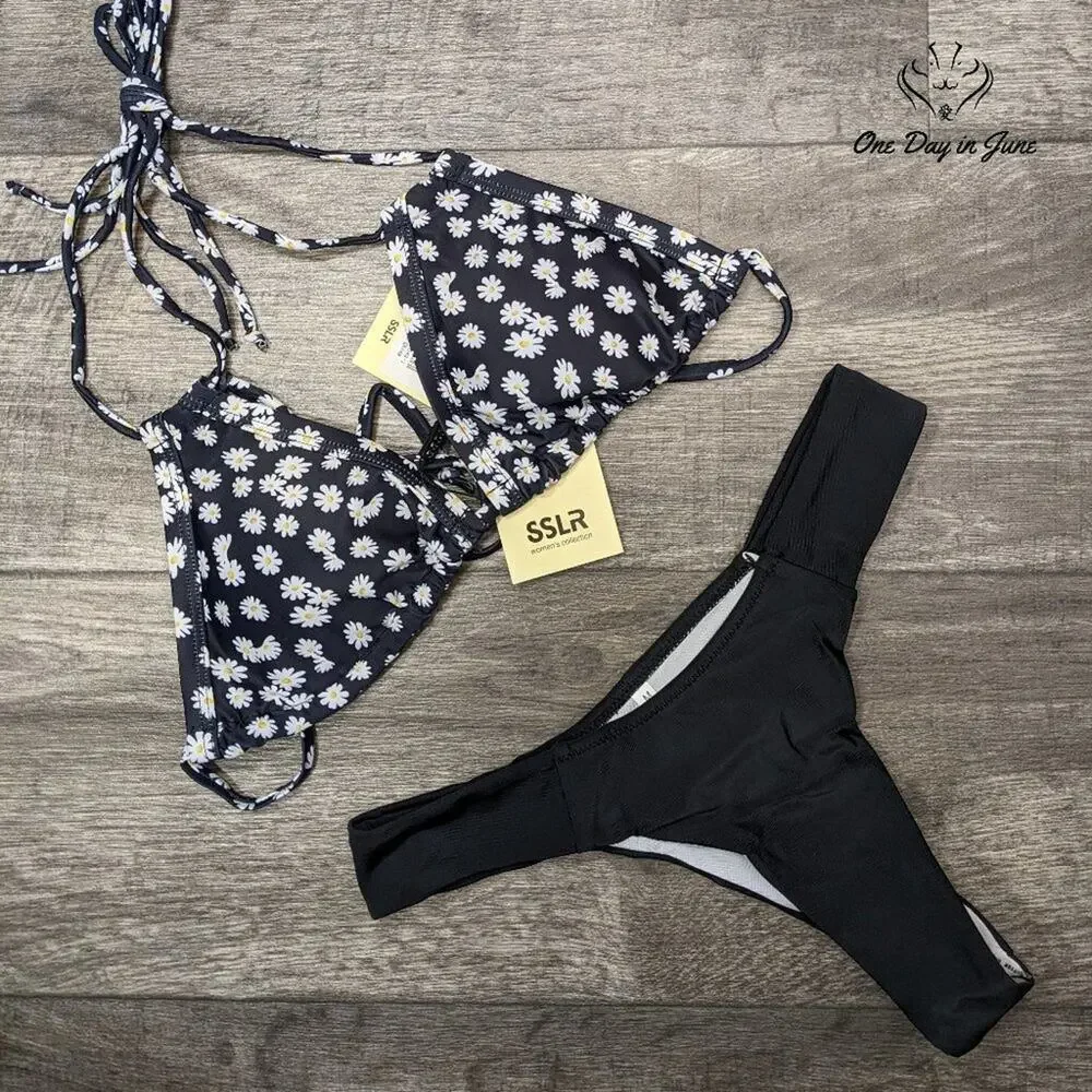 SSLR Daisy Triangle Ruched Bottom Bikini Size M - Picture 1 of 3